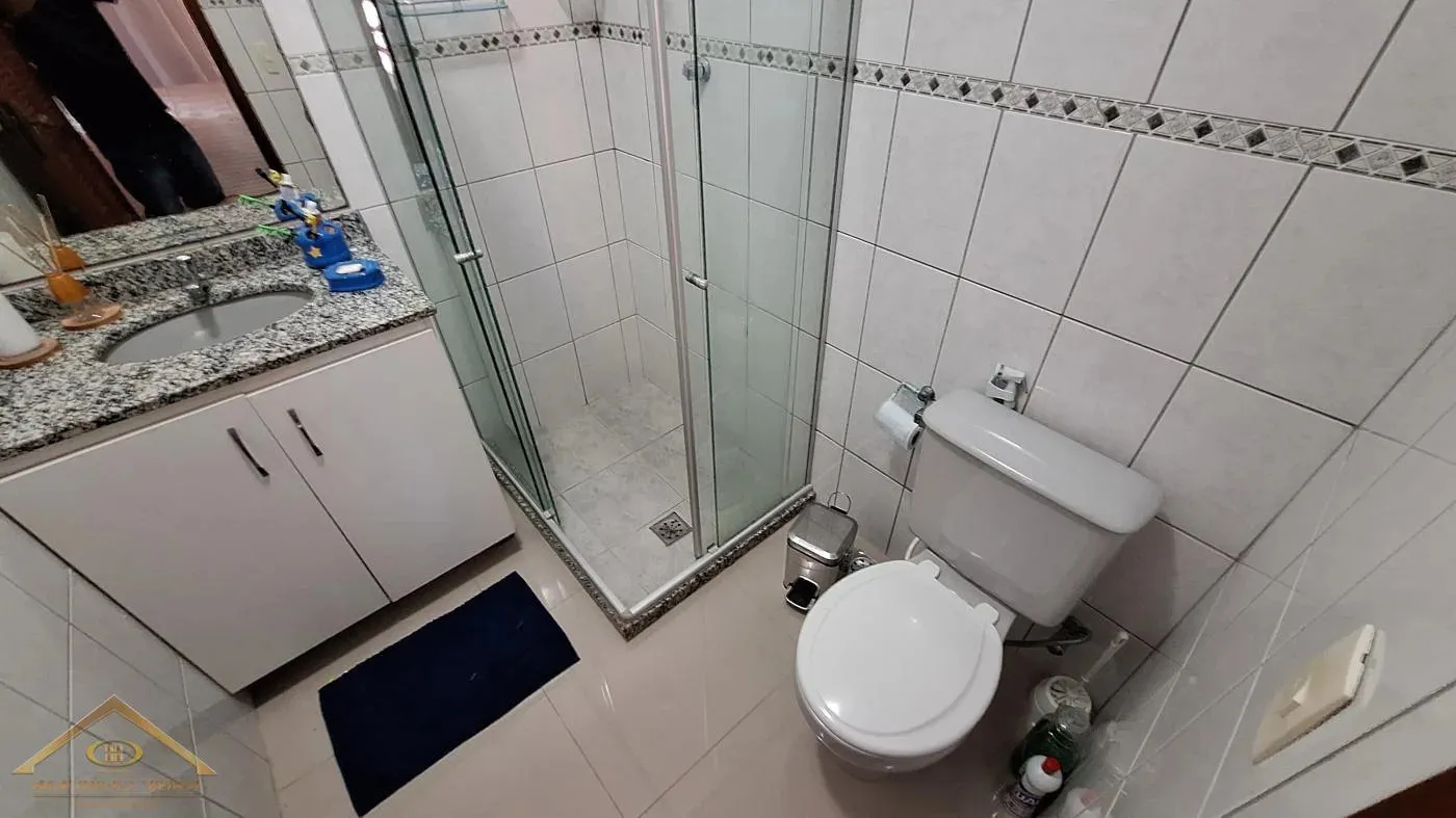 Imagem Casa em Condomínio para Venda em Cabo Frio / RJ no bairro Ogiva