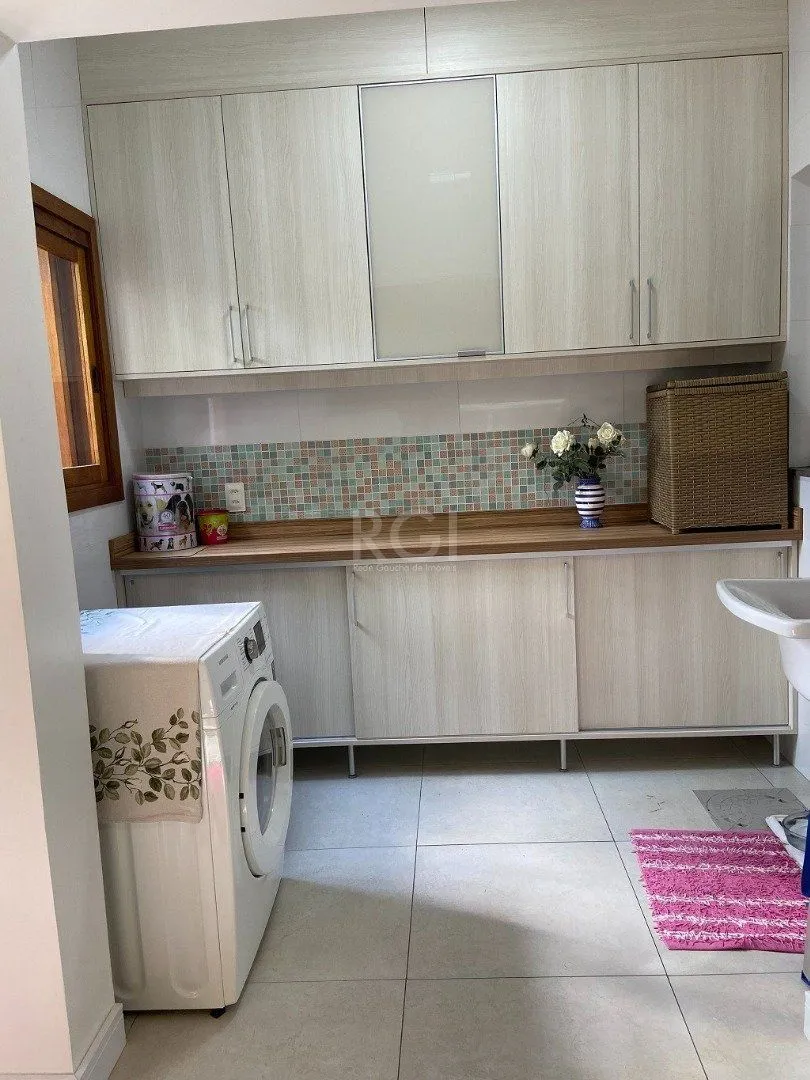 Imagem Casa Condominio para Venda - 220.89m², 3 dormitórios, sendo 1 suites, 2 vagas - Tristeza