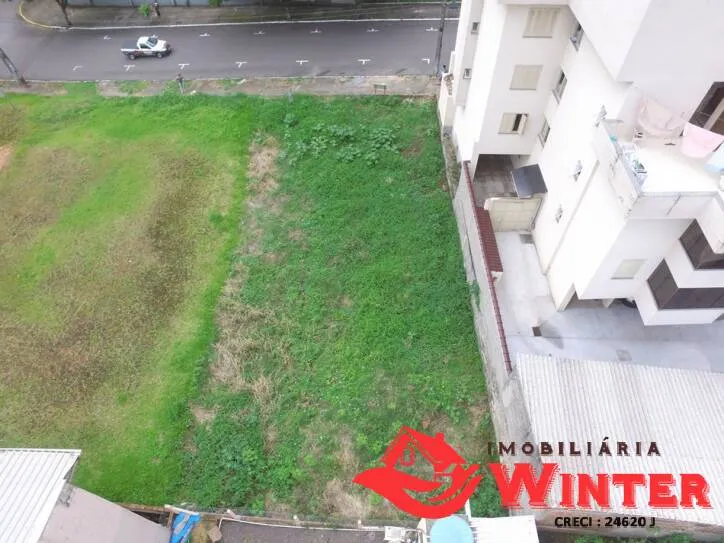Imagem Terreno plano com 420,80m² no centro de Feliz