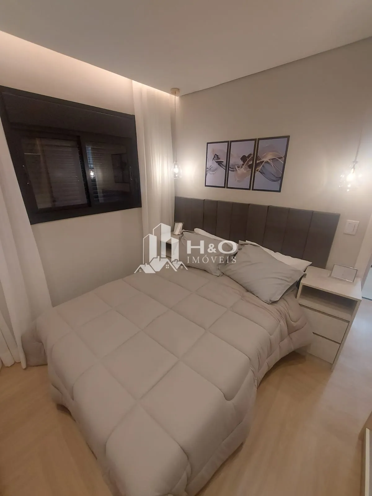 Imagem Apartamento à Venda no Tatuapé - 2 Dormitórios, Decorado e Porteira Fechada
