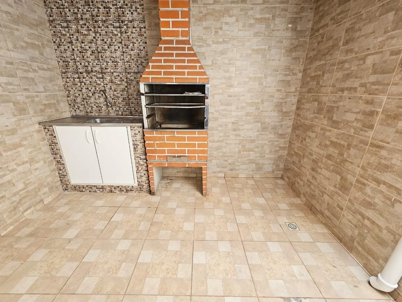 Imagem Casa à venda em Sorocaba-SP, Jardim Topázio: 2 quartos, 1 sala, 2 banheiros, 1 vaga de garagem - 100m² de área