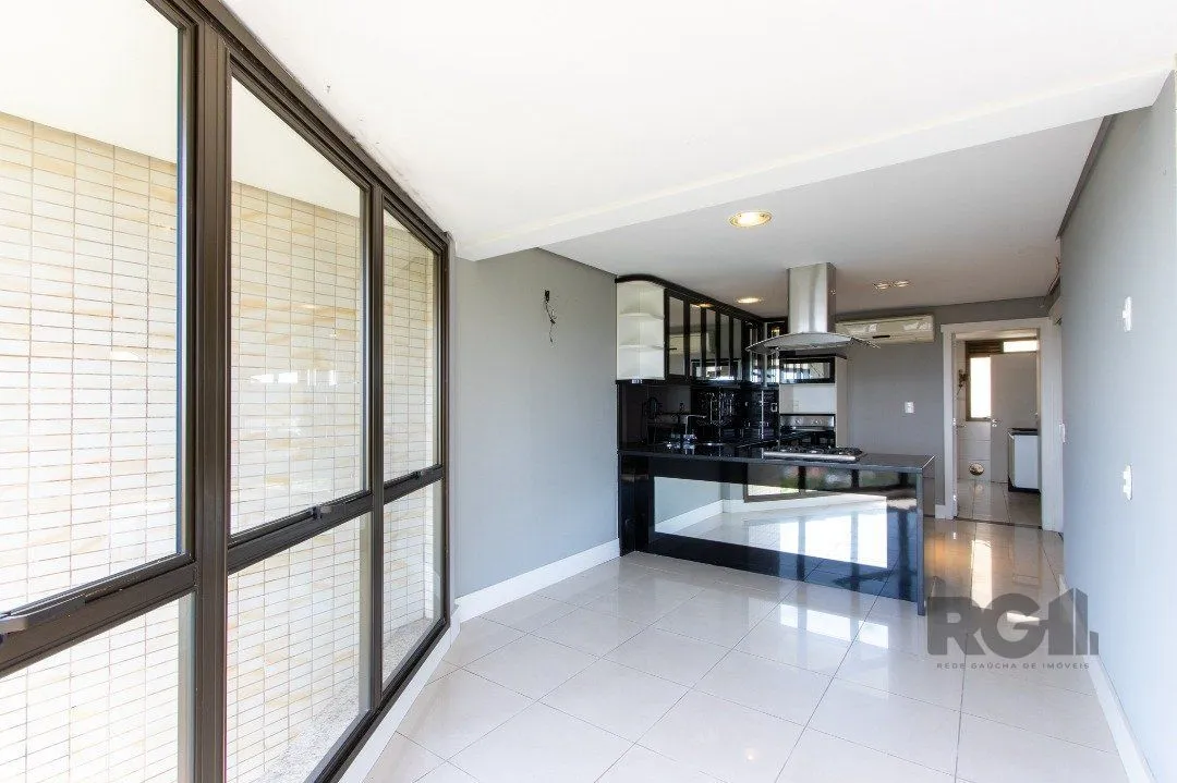 Imagem Apartamento para Venda - 200.1m², 3 dormitórios, sendo 3 suites, 5 vagas - Cristal