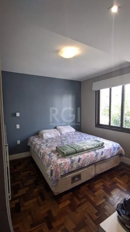 Imagem Apartamento para Venda - 60.5m², 1 dormitório, 2 vagas locadas no prédio - Floresta