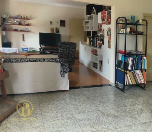 Apartamento à Venda: 98 m², com 2 dormitórios e 1 vaga. Perdizes