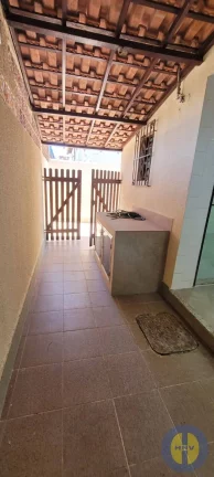 Imagem Lindo duplex bem localizado á "uma quadra da praia!" Oportunidade!