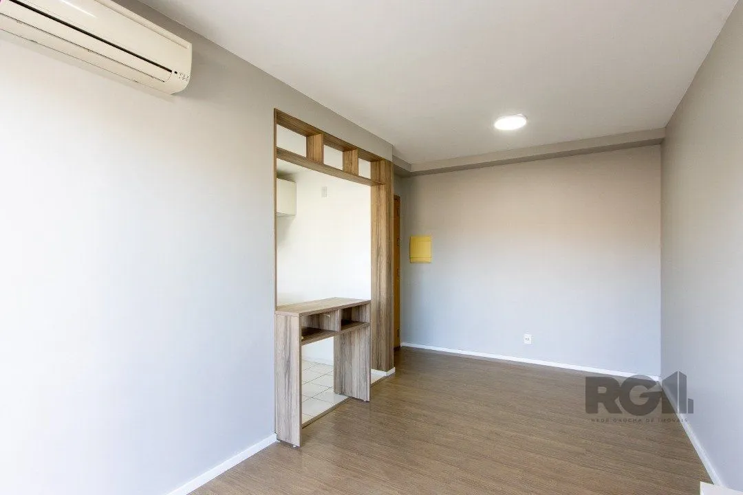 Imagem Apartamento 2 quartos (1 suite), com infra, 1 vaga - Bairro Camaquã.