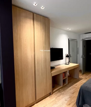 Imagem Apartamento à venda na Vila Olímpia com 1 quarto, 1 banheiro, 1 vaga.