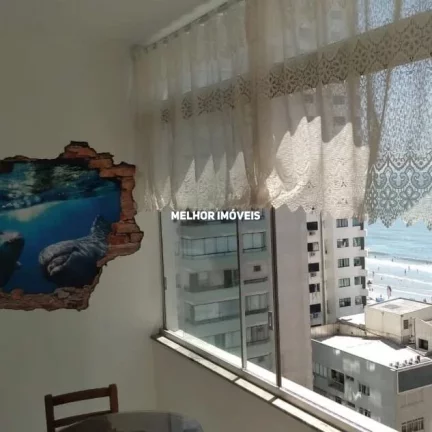 Imagem Apartamento á venda no Edifício República Argentina no centro de Balneário Camboriú