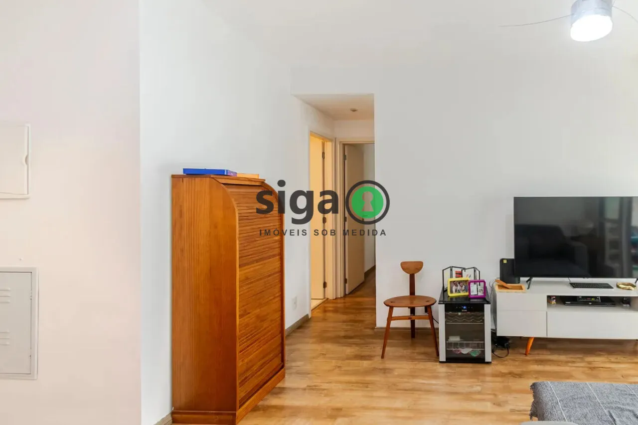 Imagem Apartamento com Varanda e 2 Vagas no Melhor do Campo Belo.