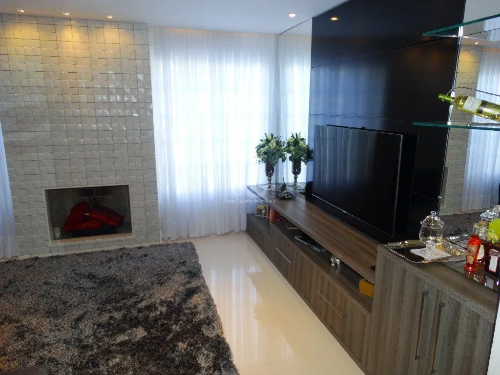 Imagem Casa para Venda - 244m², 3 dormitórios, sendo 1 suites, 2 vagas - Santa Tereza