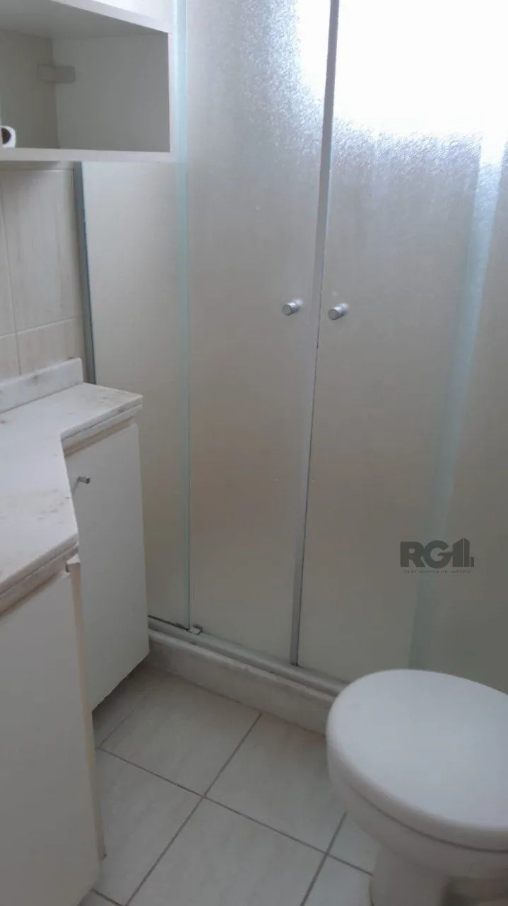Imagem 2 Quartos ,mobiliado,frente,box duplo,próximo Cristovão Colombo