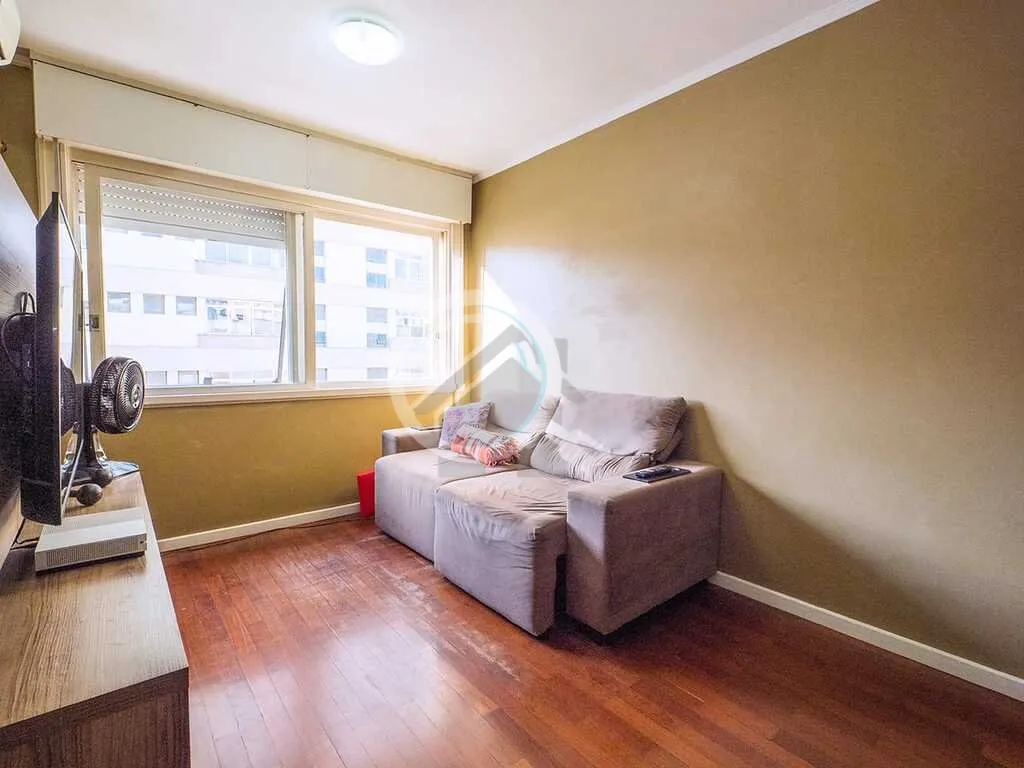 Imagem Apartamento no bairro Menino Deus localizado junto ao Shopping Praia de Belas e da Orla do Guaíba, ...