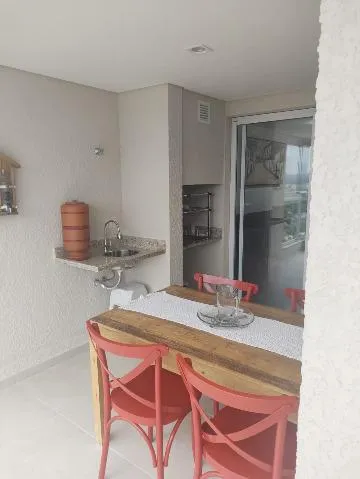 Imagem VENDA DE APARTAMENTO PANORAMIQUE 180°, EM GUARUJÁ/SP, 69m² com 2 dorm, sala de estar ampla, cozinha, varanda gourmet e vaga coberta. CONSULTE-NOS.