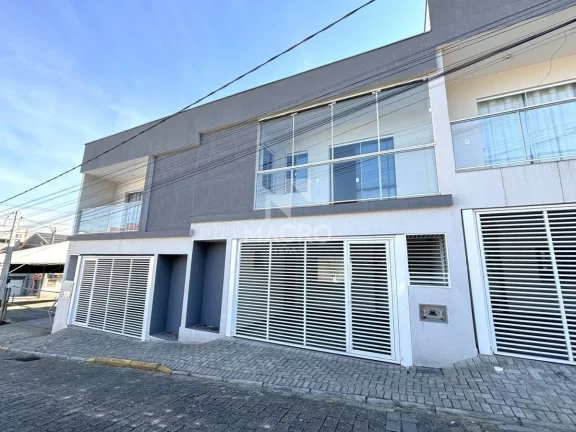 Foto do imóvel Casa geminada | Czerniewicz | 3 quartos (1 suíte) | 168m²