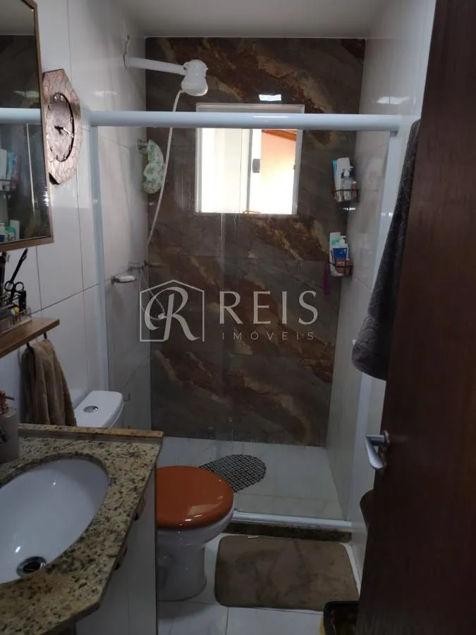 Imagem Casa para Venda em Rio das Ostras, Chácara Mariléa, 2 dormitórios, 1 suíte, 2 banheiros, 1 vaga