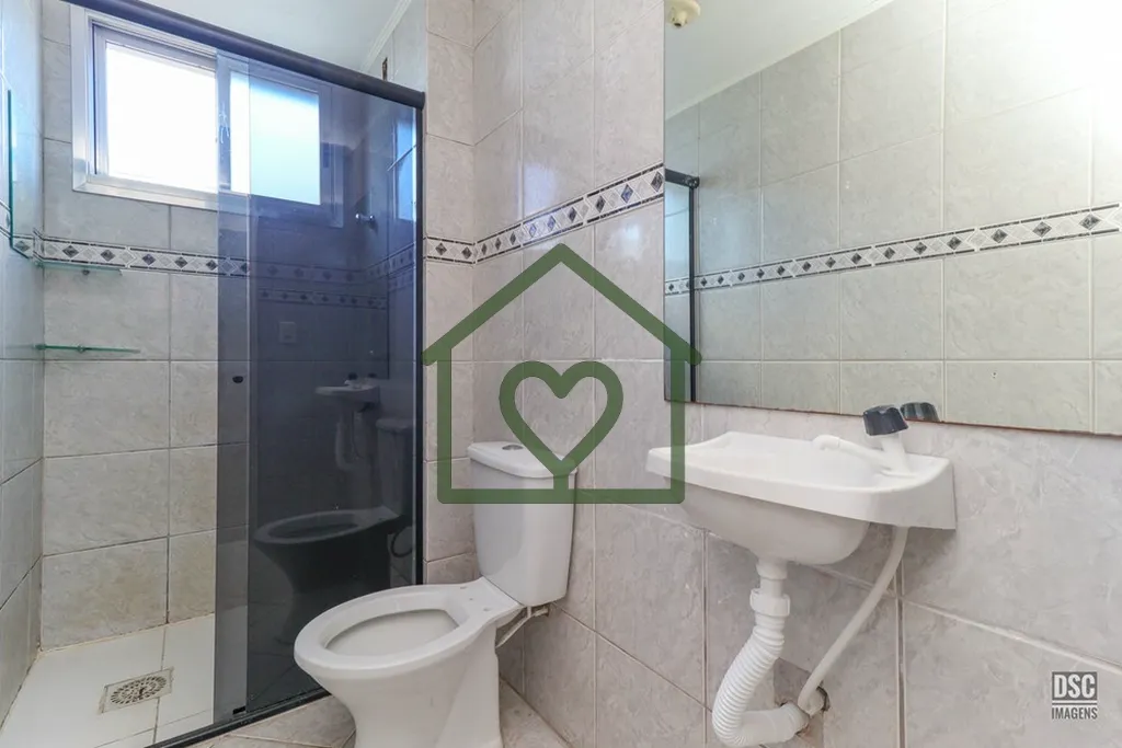 Imagem No bairro Jardim Itu Sabará, na Rua Franklin n° 260, localizado no 3º andar, este apartamento com...