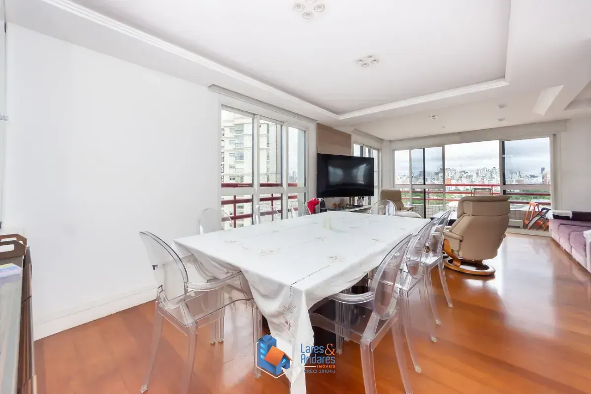 Imagem Duplex para venda em Itaim Bibi com 4 quartos, sendo 4 suítes, 190m²