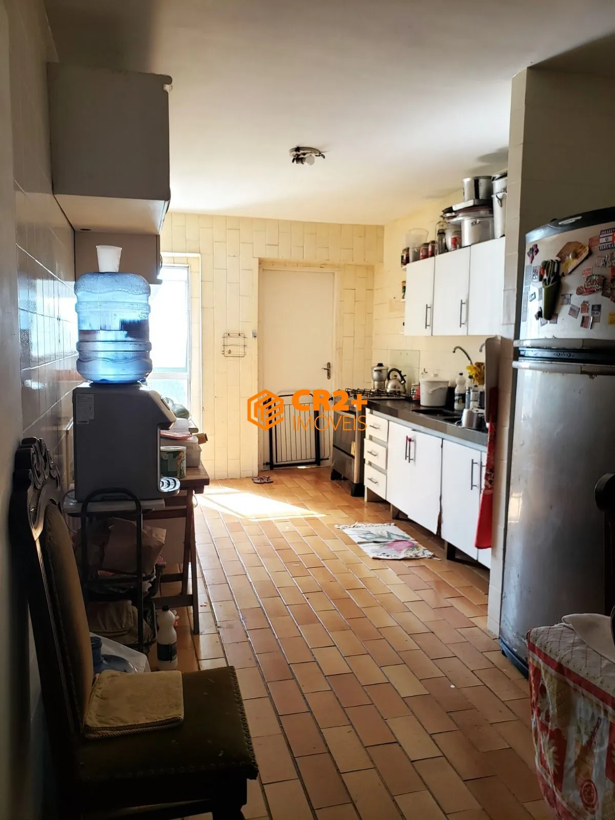 Imagem Vendo 4 quartos, 1 suíte, dep. completa, 200m2, em Candeias.