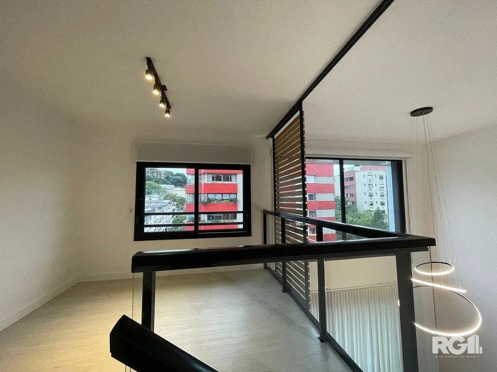 Imagem APARTAMENTO 1 DORMITÓRIO A VENDA DUPLEX, COM 2 VAGAS