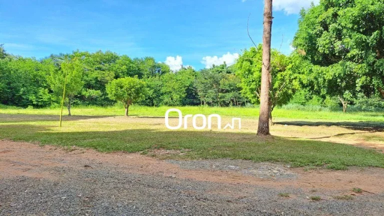 Imagem Chácara à venda, 46000 m² por R$ 4.000.000,00 - Trindade - Trindade/GO
