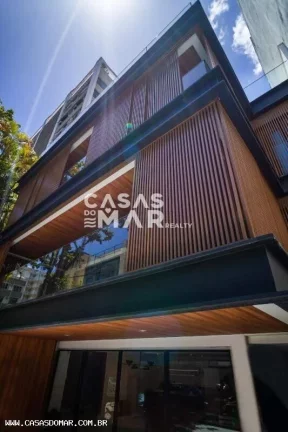 Imagem Imóvel de luxo à beira-mar com 3 quartos e suítes na Lagoa, Rio de Janeiro - RJ: 146 m², 2 vagas