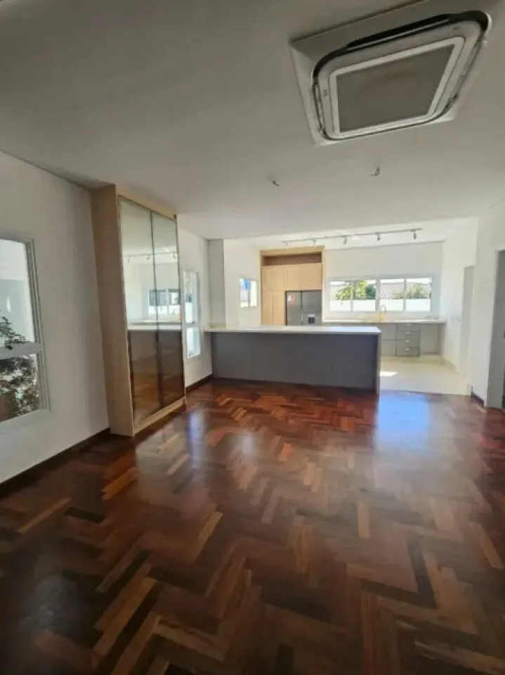 Imagem CASA DE CONDOMINIO PRÓXIMO AO HOSP ALBERT EINSTEIN - 3 QUARTOS POR 3.600.000!!! 350M²