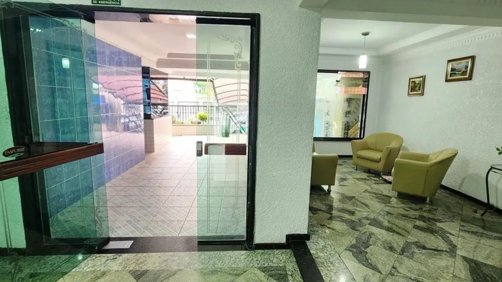 Imagem Kitnet com 1 Quarto à Venda, 36 m² em Encruzilhada - Santos