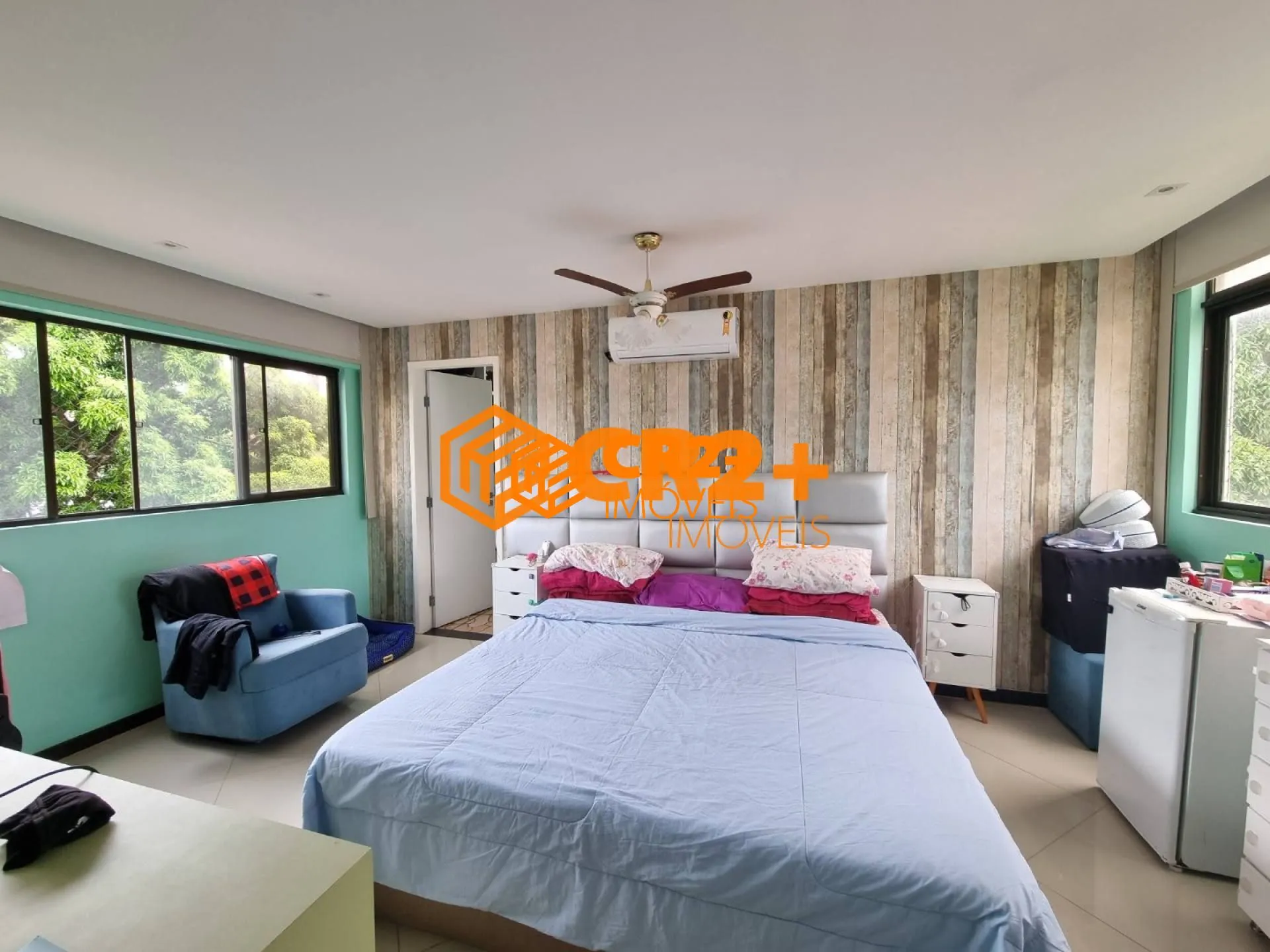 Imagem Apartamento a Venda com 4 quartos 3 suítes em Casa Forte 200m² em Recife