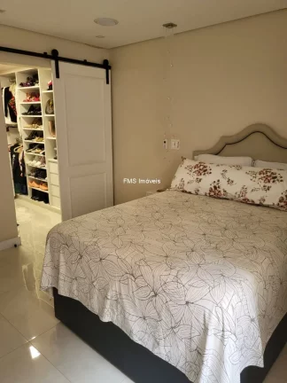 Imagem Apartamento de Luxo na Aclimação: 3 Quartos, 1 Suíte, 2 Salas, 1 Vaga - 146m² - Venda ou Locação em São Paulo-SP