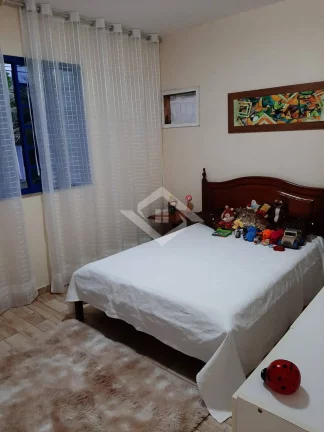 Imagem Chácara 3 Quartos, 1.600 m² no Mendanha Ampla, Arborizada com Ótimo Valor!