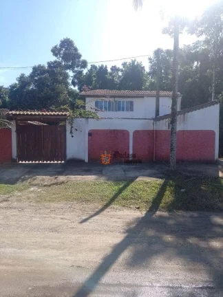 Imagem Casa com 6 dormitórios à venda por R$ 860.000 - Perequê-Açu - Ubatuba/SP
