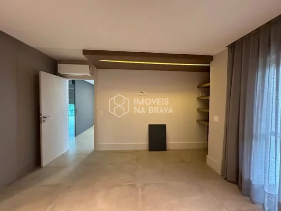 Imagem APARTAMENTO 4 SUITES, 3 VAGAS - FRENTE MAR - LOCAÇÃO - PRAIA BRAVA - ITAJAI/SC