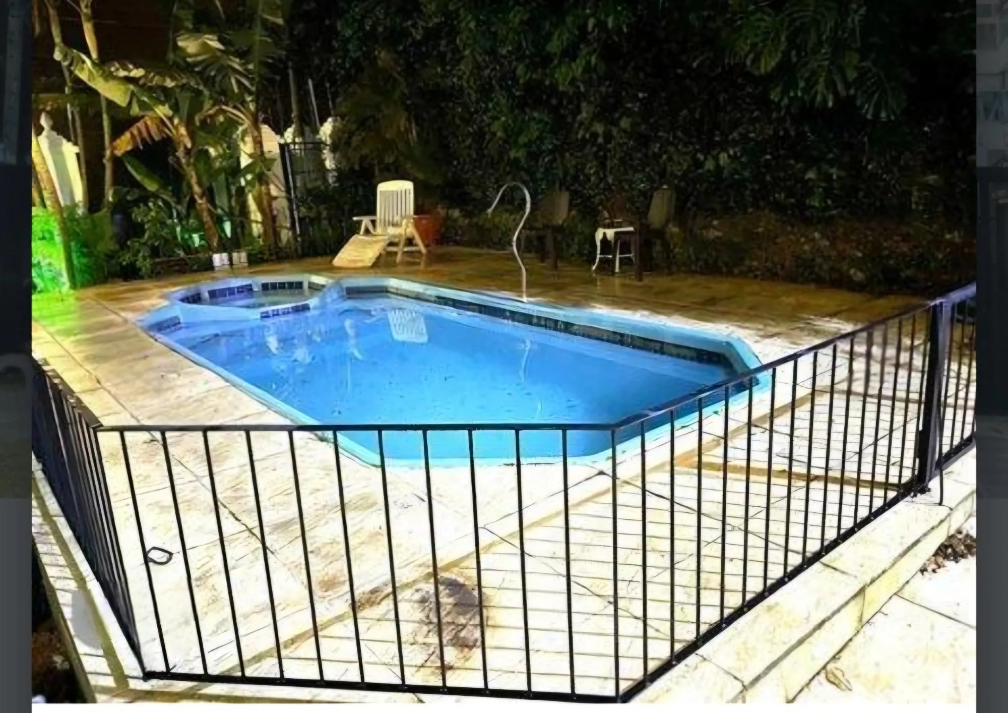 Imagem Casa Residencial 3 dormitórios com Piscina na Vila Assunção em Porto Alegre RS