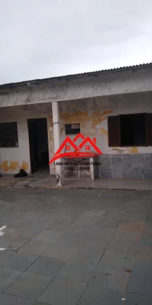 Imagem Casa à venda na Estufa I - Ubatuba, com 4 quartos e 3 banheiros