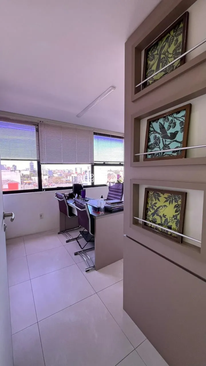 Imagem Sala à Venda em Centro, Canoas - RS