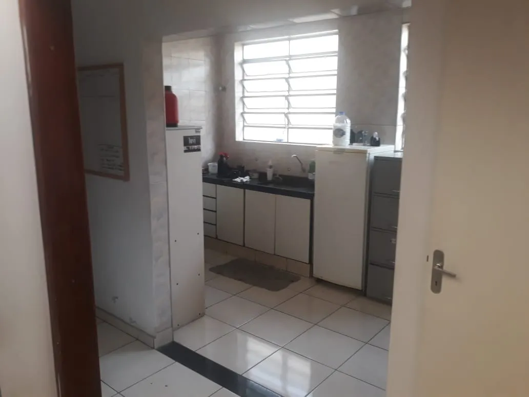 Imagem Comercial à venda 3 Quartos, 3 Vagas, 240M², Chácara do Visconde, Taubaté - SP