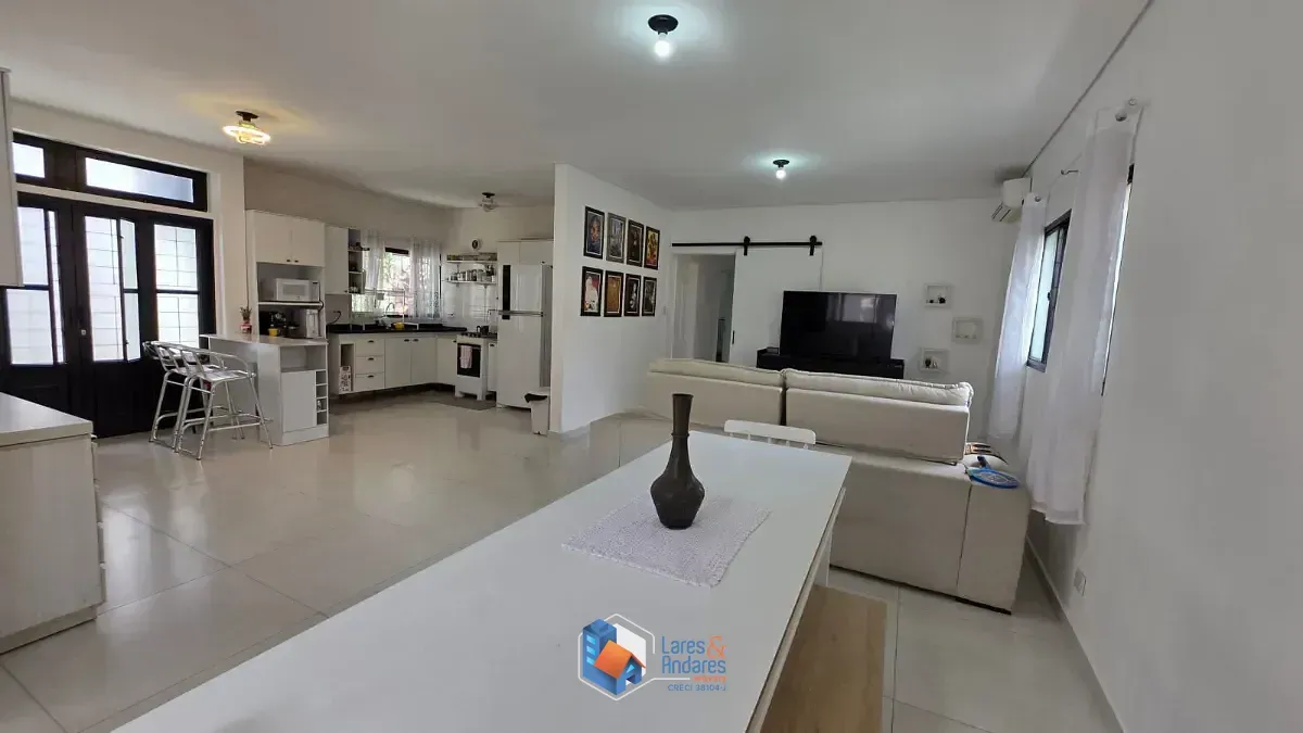 Foto do imóvel Casa de vila para venda em Chácara Monte Alegre com 3 quartos, sendo 2 suítes, 250m² em Rua Badia Kappaz Sabbag