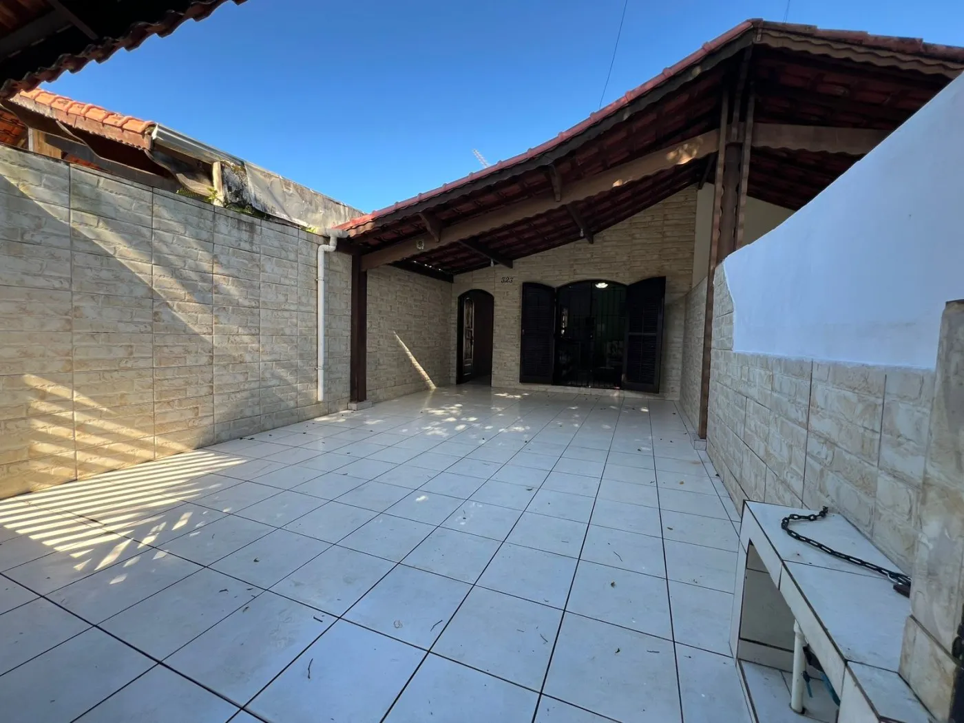 Imagem Casa para Venda em Praia Grande, Real, 2 dormitórios, 1 suíte, 2 banheiros, 2 vagas