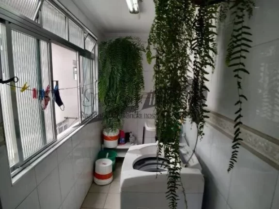 Imagem Casa em Santos 3 dormitórios, Rua Bolivia bairro Aparecida