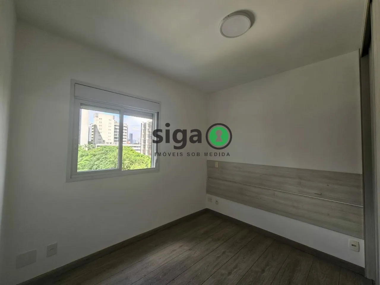 Imagem Apartamento à venda com 01 dormitório e vaga- Square 2