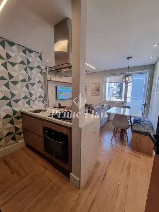 Imagem Flat disponível para venda no Crillon Plaza, com 42m², 1 dormitório e 1 vaga de garagem
