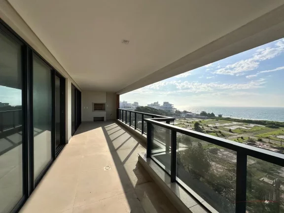Imagem Unidade frente Cesar Nascimento. Cobertura Duplex, um luxo! Possui 3 suítes, todas com sacada e vis...