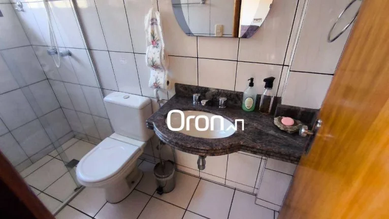 Imagem Sobrado à venda, 307 m² por R$ 1.300.000,00 - Feliz - Goiânia/GO