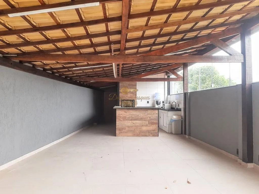 Imagem Casa em Condomínio para Venda em Teresópolis / RJ no bairro Araras