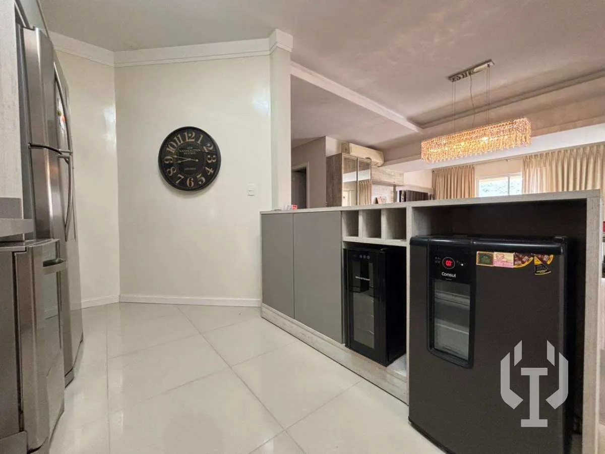 Imagem APTO NO CENTRO DE ITAPEMA COM 3 SUITES, MOBILIADO NA QUADRA DO MAR