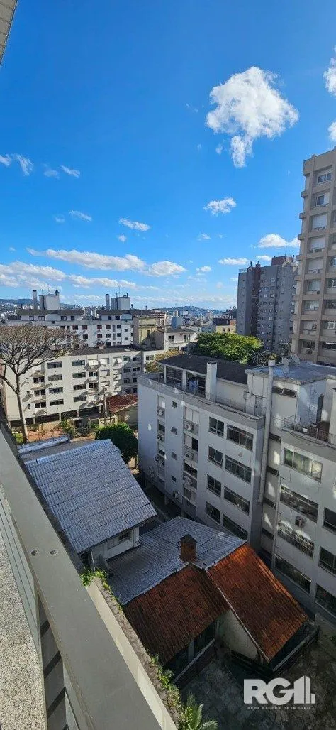 Imagem Lindo Apartamento Mobiliado de 1 domitório com 1 Suíte e Sacada