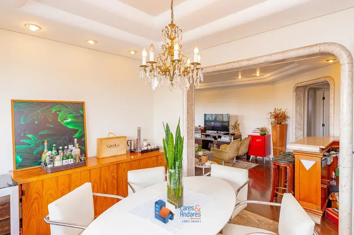 Imagem Apartamento para venda em Chácara Santo Antônio (Zona Sul) com 4 quartos, sendo 3 suítes, 194m²