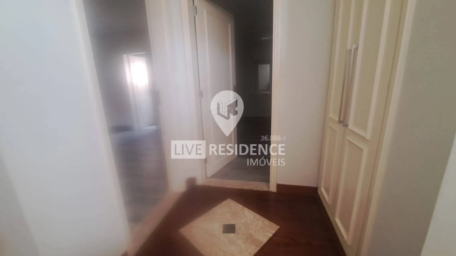 Imagem Casa em excelente Condomínio Parque das Laranjeiras a venda em Itatiba