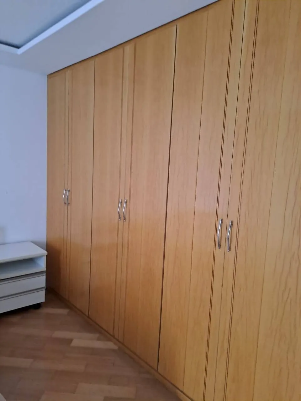 Imagem Apartamento Mobiliado de 160m² com 2 Suítes, Escritório e 3 Vagas Cobertas na Alameda Cauaxi