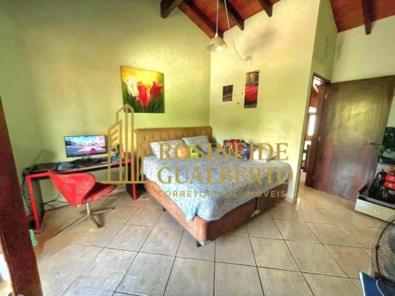 Imagem CASA COM 3 SUÍTES NO CENTRO E CARAGUATATUBA A 100 METROS DA PRAIA